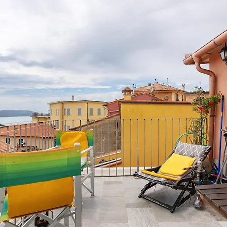 Da Rita- Tra Lerici E Le 5 Terre Apartmán