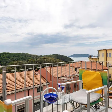 Da Rita- Tra Lerici E Le 5 Terre Apartman